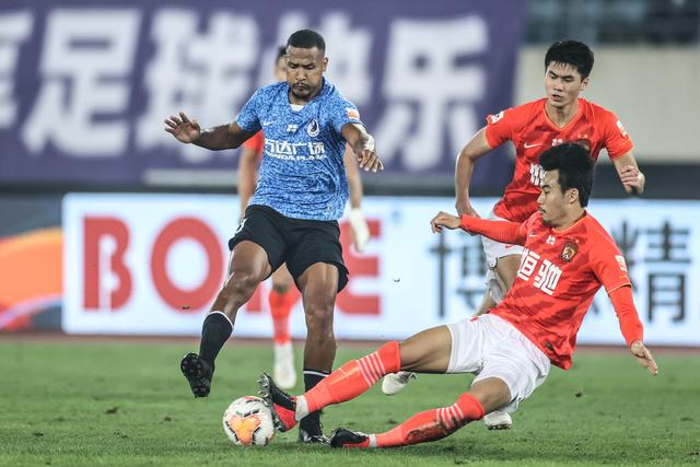 法甲夺冠赔率：巴黎断档领先 摩纳哥马赛争2